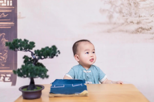 迁安市月子里宝宝湿疹怎么办 迁安市月子里宝宝湿疹怎么办